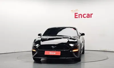 Ford Mustang 2023, 19722 км, за 23727.48 USD