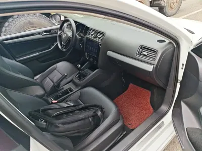 Volkswagen Sagitar 2015, 96199 км, за 3707.99 USD - фото 10