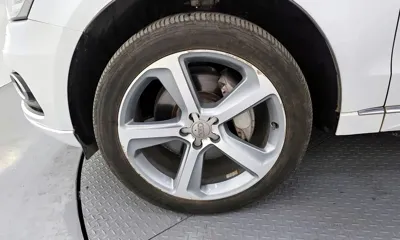 Audi Q5 2014, 140264 км, за 9205.29 USD