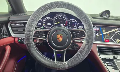 Porsche Panamera 2018, 115557 км, за 43681.01 USD - фото 13