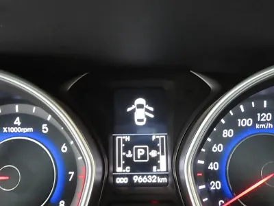 Hyundai Avante 2016, 96620 км, за 4420.46 USD - фото 6