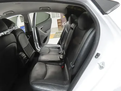 Hyundai Avante 2016, 96620 км, за 4420.46 USD - фото 9