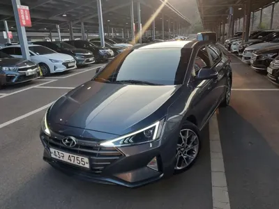 Hyundai Avante · 2019 год