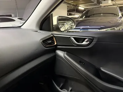 Hyundai Ioniq 2018, 316262 км, за 4522.78 USD - фото 17