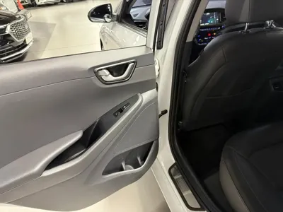 Hyundai Ioniq 2018, 316262 км, за 4522.78 USD - фото 18
