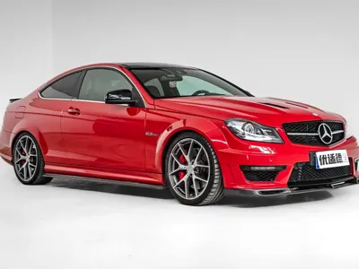 Mercedes-Benz C-Class AMG 2015, 130000 км, за 36504.41 USD