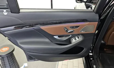 Mercedes-Benz S-Class 2020, 87560 км, за 38400.95 USD - фото 25