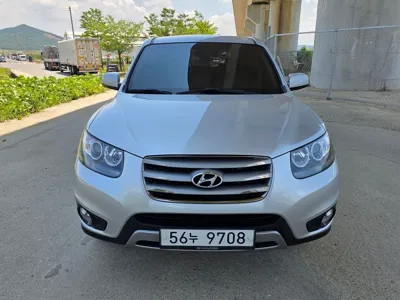 Hyundai Santafe 2012, 126468 км, за 2297.49 USD