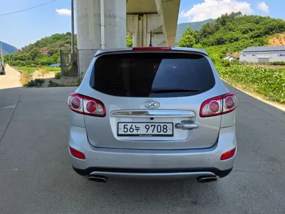 Hyundai Santafe 2012, 126468 км, за 2297.49 USD