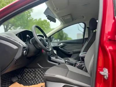 Ford Focus 2014, 57000 км, за 2475.35 USD