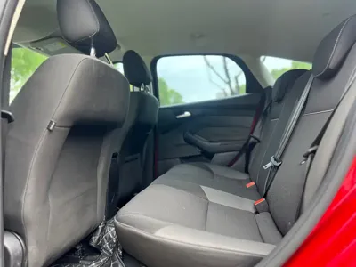 Ford Focus 2014, 57000 км, за 2475.35 USD - фото 6