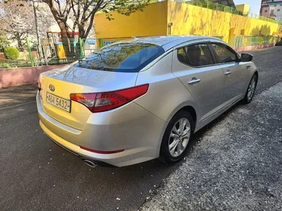 Kia K5 2011, 161234 км, за 2535.27 USD - фото 4