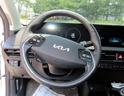 Kia EV6 2022, 40700 км, за 23337.44 USD - фото 10