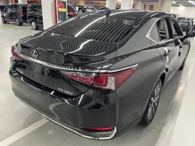 Lexus ES 2021, 40000 км, за 17869.41 USD - фото 13