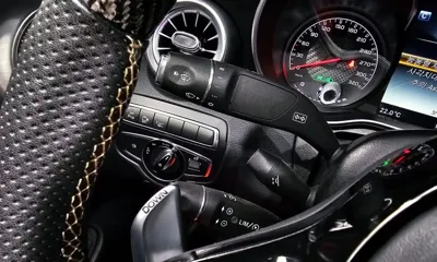 Mercedes-Benz C-Class 2017, 92105 км, за 26587.78 USD - фото 19