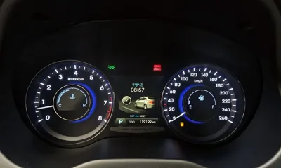 Hyundai Grandeur 2014, 119199 км, за 4098.36 USD - фото 8