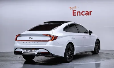 Hyundai Sonata 2020, 99029 км, за 11166.17 USD