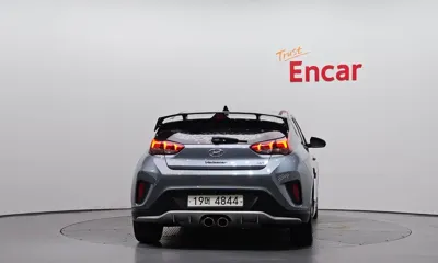 Hyundai Veloster 2018, 74514 км, за 6449.51 USD