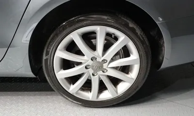 Audi A4 2015, 77021 км, за 4558.97 USD
