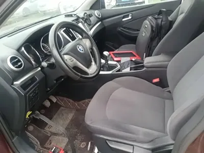 Venucia T70