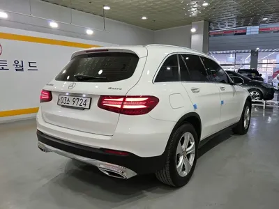 Mercedes-Benz GLC-Class 2017, 56341 км, за 16848.36 USD