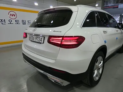 Mercedes-Benz GLC-Class 2017, 56341 км, за 16848.36 USD