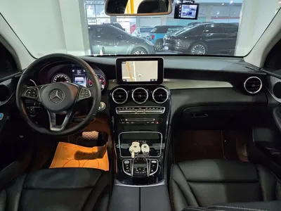 Mercedes-Benz GLC-Class 2017, 56341 км, за 16848.36 USD - фото 7