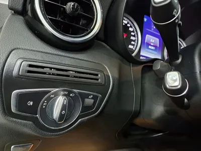 Mercedes-Benz GLC-Class 2017, 56341 км, за 16848.36 USD - фото 14