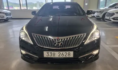 Hyundai Grandeur · 2015 год