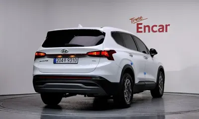 Hyundai Santafe 2022, 62751 км, за 17152.3 USD
