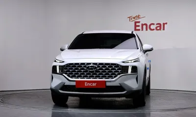 Hyundai Santafe 2022, 62751 км, за 17152.3 USD