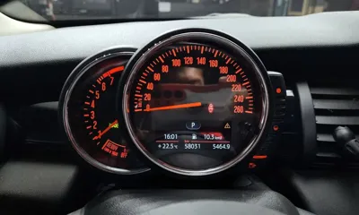 MINI Cooper 2016, 58031 км, за 7687.3 USD - фото 7