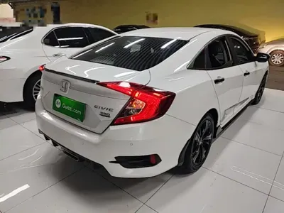 Honda Civic 2019, 64800 км, за 7989.84 USD - фото 7