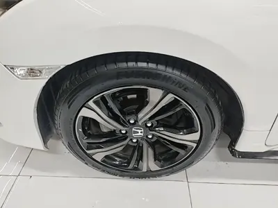 Honda Civic 2019, 64800 км, за 7989.84 USD - фото 23