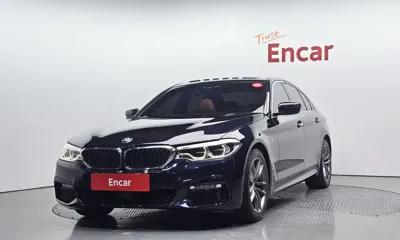 BMW 5-Series · 2018 год