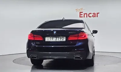BMW 5-Series 2018, 50936 км, за 18136.9 USD