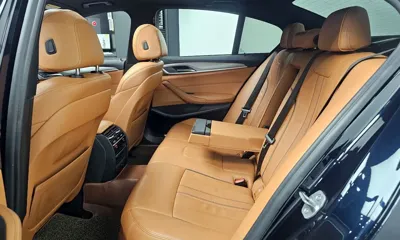 BMW 5-Series 2018, 50936 км, за 18136.9 USD - фото 12