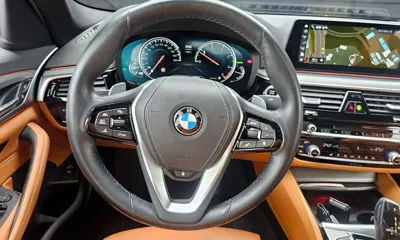 BMW 5-Series 2018, 50936 км, за 18136.9 USD - фото 13