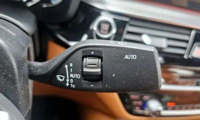 BMW 5-Series 2018, 50936 км, за 18136.9 USD - фото 16