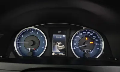 Toyota Camry 2016, 116708 км, за 7877.12 USD - фото 8