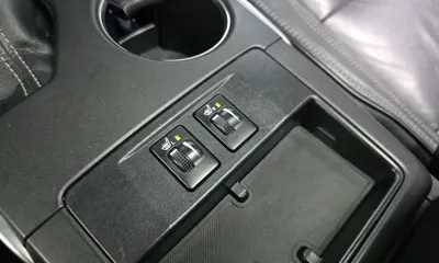 Toyota Camry 2016, 116708 км, за 7877.12 USD - фото 18