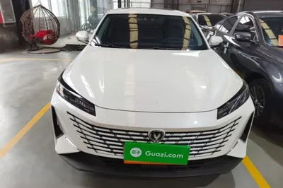Changan Eado 2025, 100 км, за 11718 USD