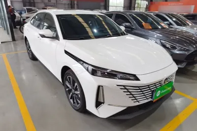 Changan Eado 2025, 100 км, за 11718 USD