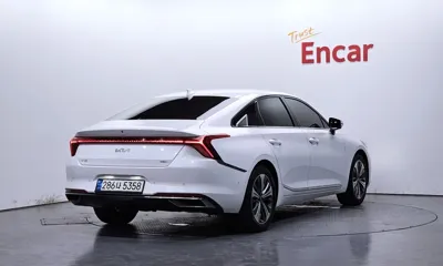 Kia K8 2023, 100997 км, за 16482.09 USD