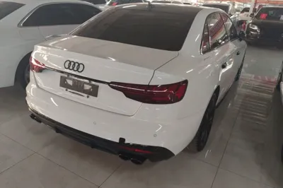 Audi A4L 2022, 42000 км, за 28129 USD - фото 6