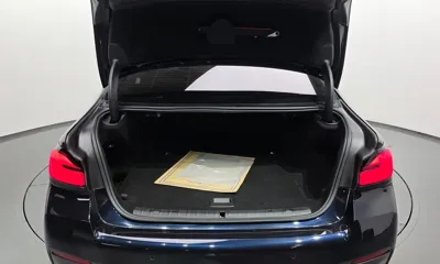 BMW 5-Series 2022, 57921 км, за 26191.41 USD - фото 34