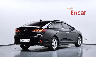 Hyundai Sonata 2018, 62274 км, за 9315.97 USD