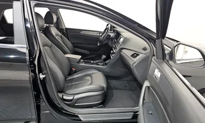 Hyundai Sonata 2018, 62274 км, за 9315.97 USD - фото 26
