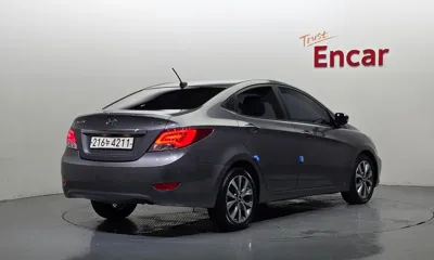 Hyundai Accent 2015, 92871 км, за 4225.44 USD