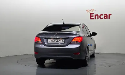 Hyundai Accent 2015, 92871 км, за 4225.44 USD